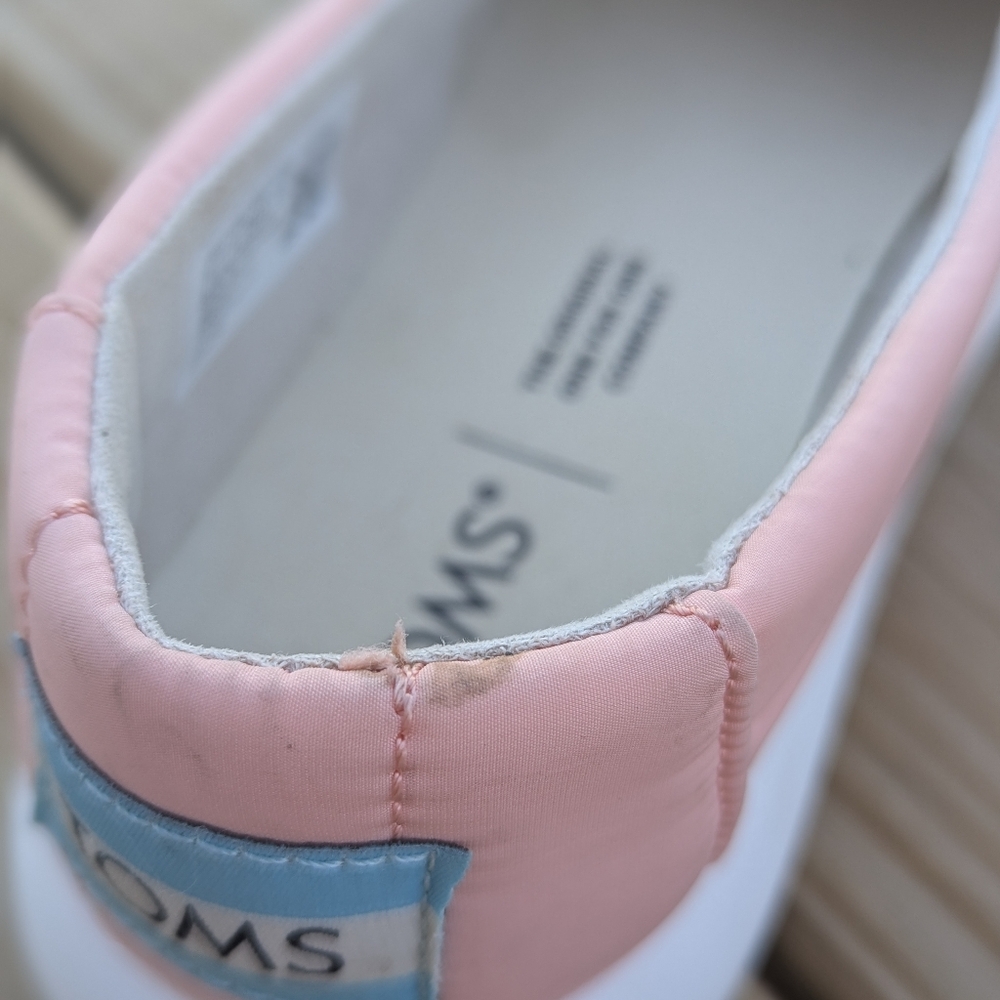 Toms Alpargata Mallow Peach Quilted Slip On Flats Size 6 - Picture 4 of 9